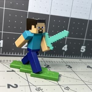 2022 Minecraft Steve Figure with Diamond Sword Mattel 2” Green Base Toy